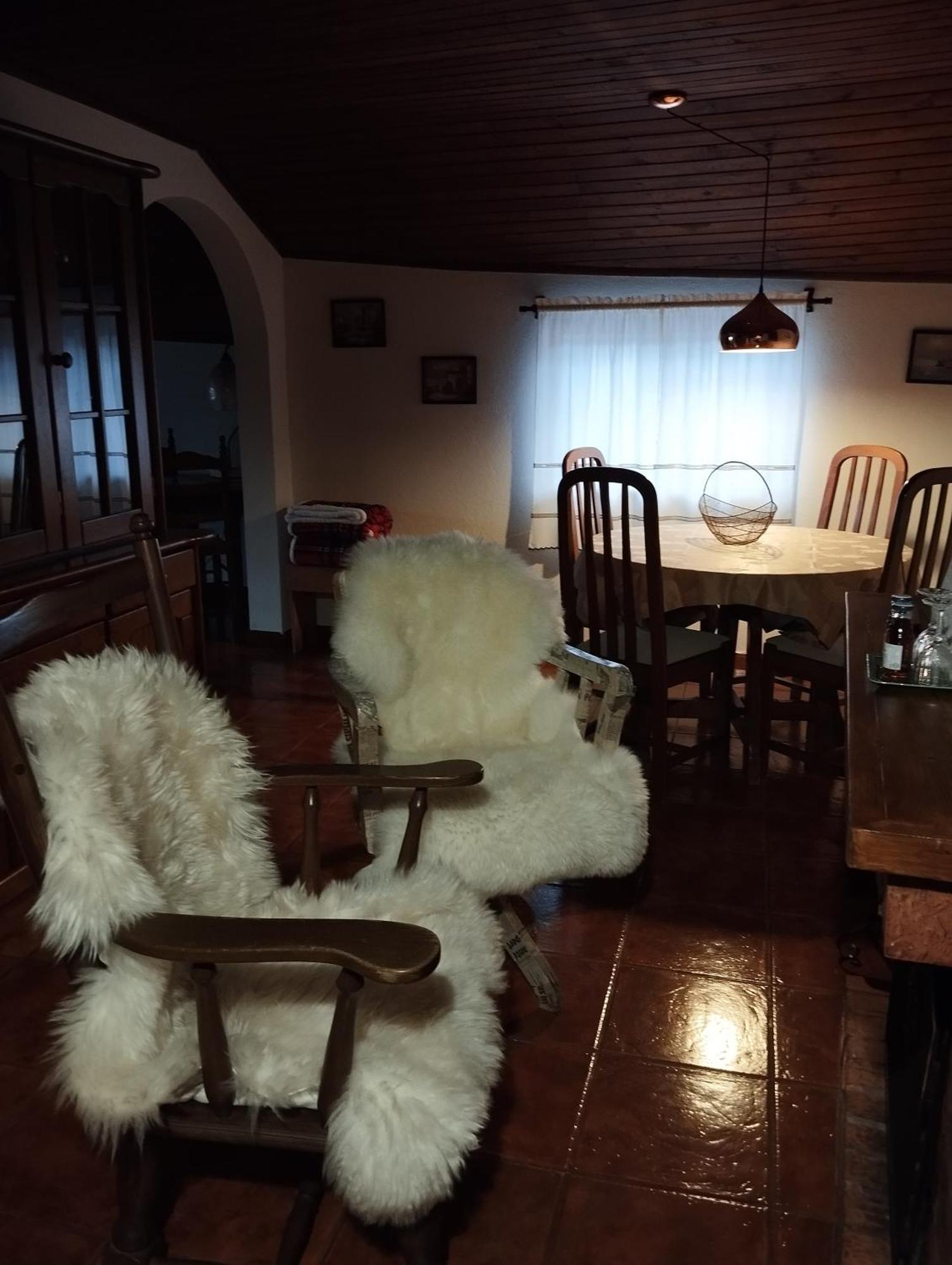 Abrigo Do Cabecinho - Serra Da Estrela Cortes do Meio Exterior foto